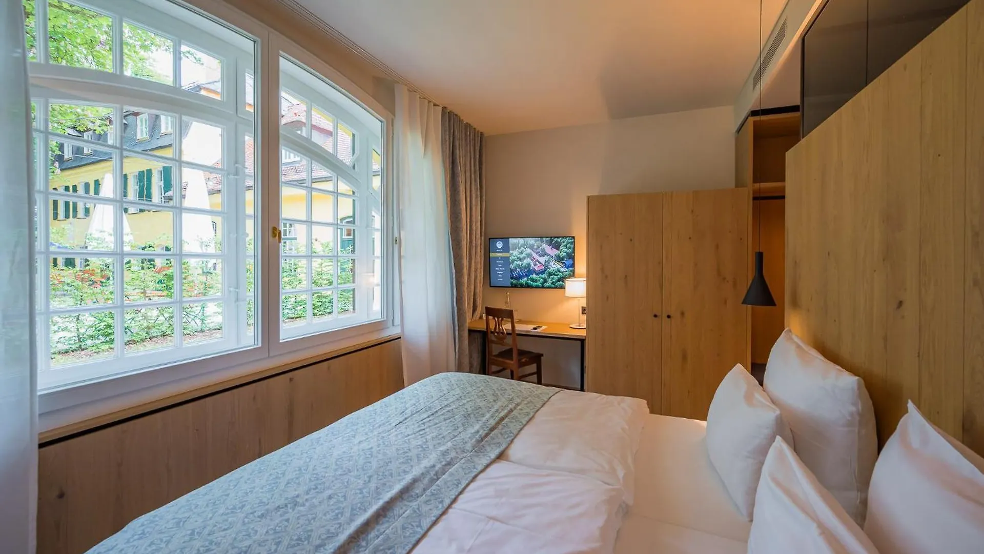 Augustiner Gutshof Menterschwaige Hotel Munich 0*,